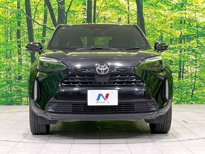 YARIS CROSS