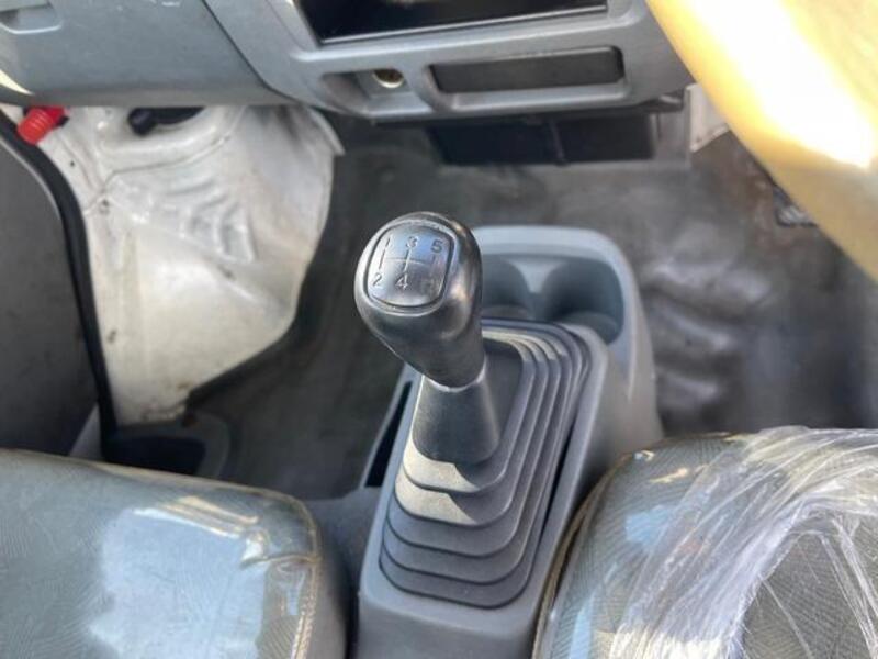 MINICAB TRUCK
