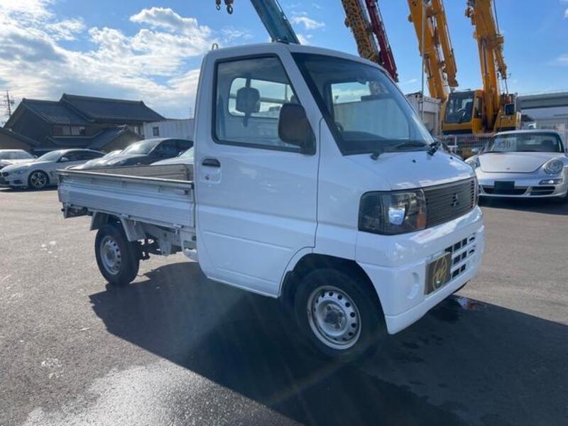 MINICAB TRUCK
