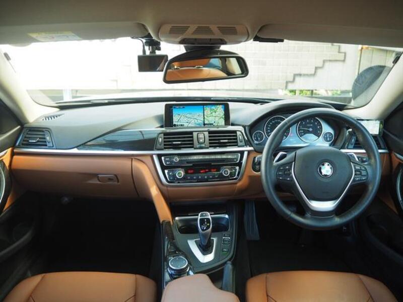4 SERIES