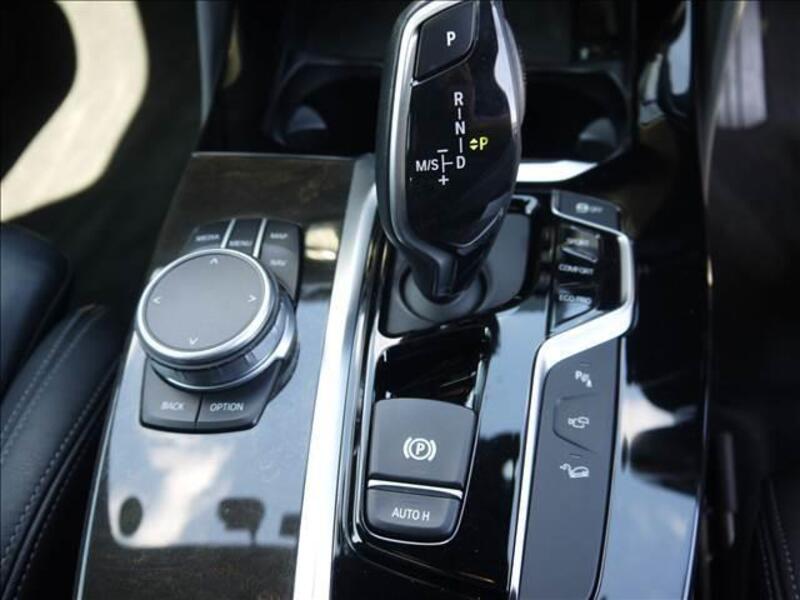 X4