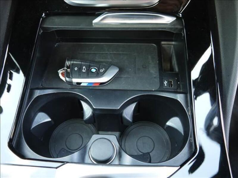 X4