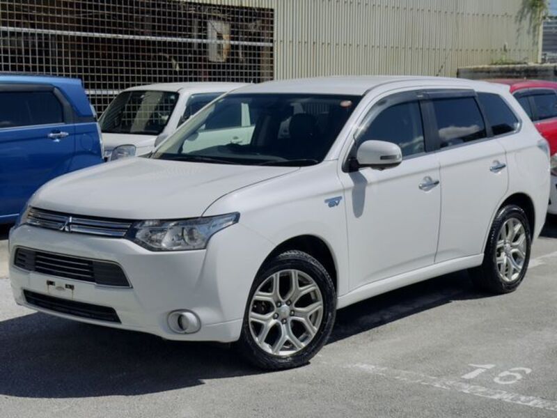 OUTLANDER PHEV-0