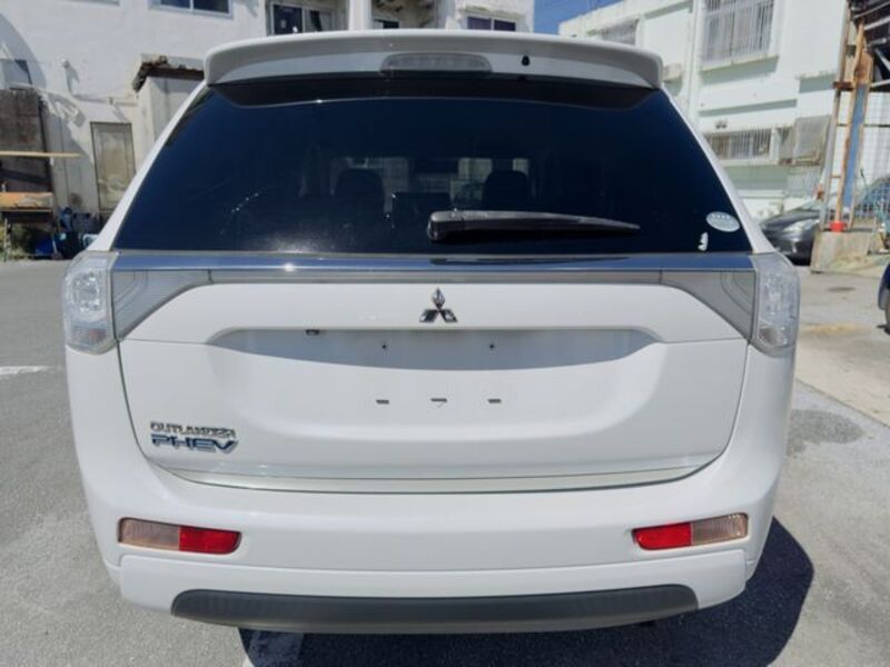 OUTLANDER PHEV