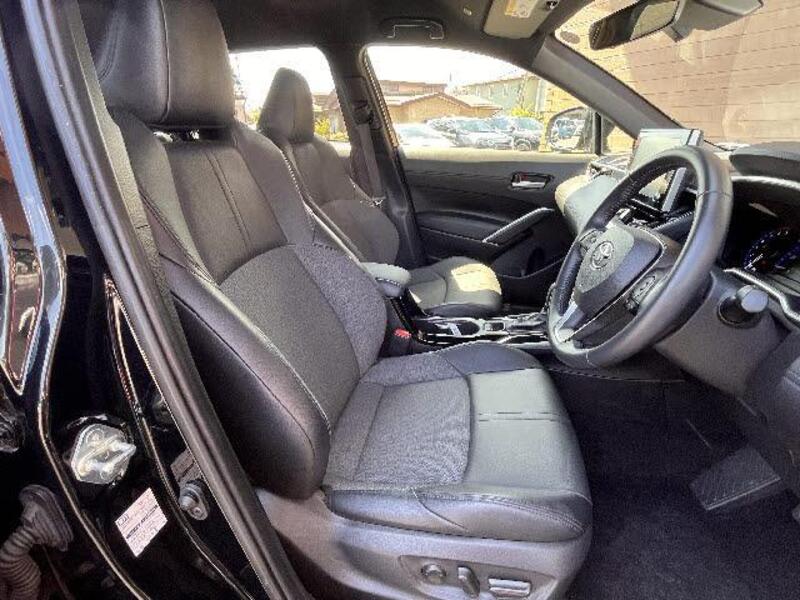 COROLLA CROSS