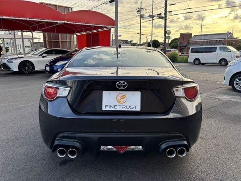 86