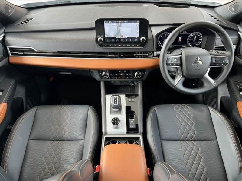 OUTLANDER PHEV