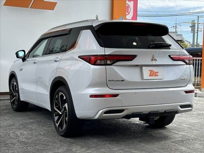 OUTLANDER PHEV