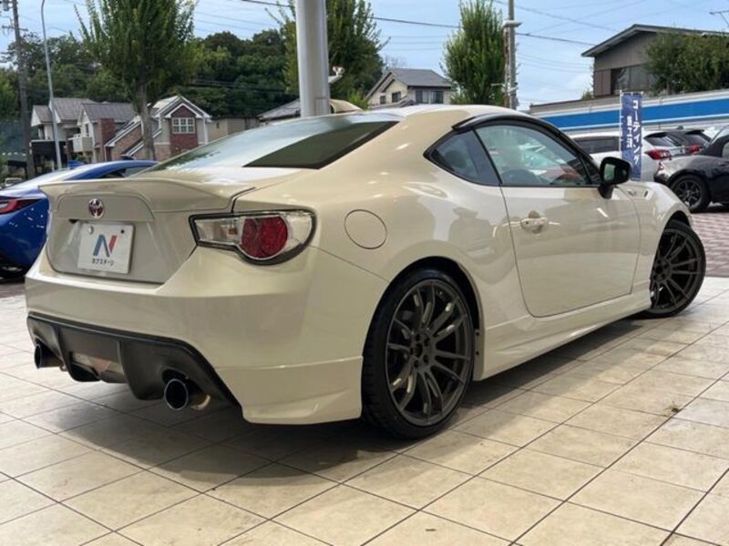 86