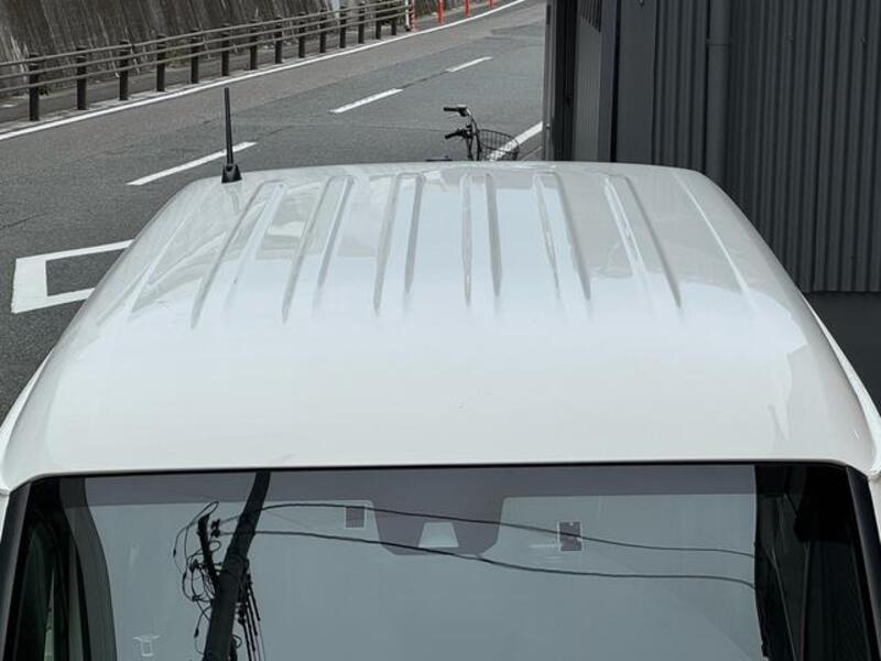 N-VAN