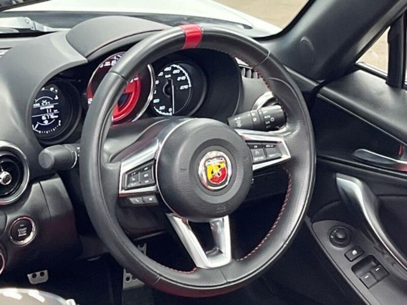 ABARTH 124 SPIDER