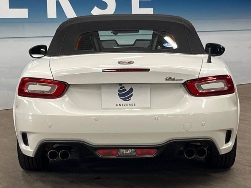 ABARTH 124 SPIDER