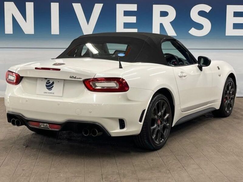 ABARTH 124 SPIDER