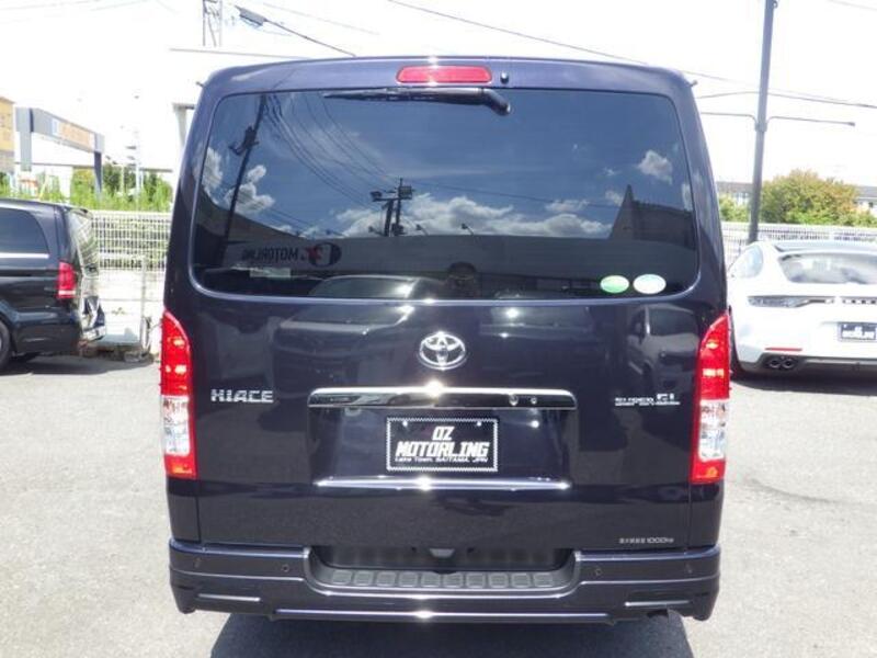 HIACE VAN