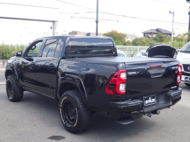 HILUX