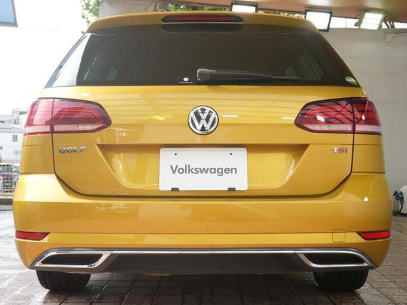 GOLF VARIANT