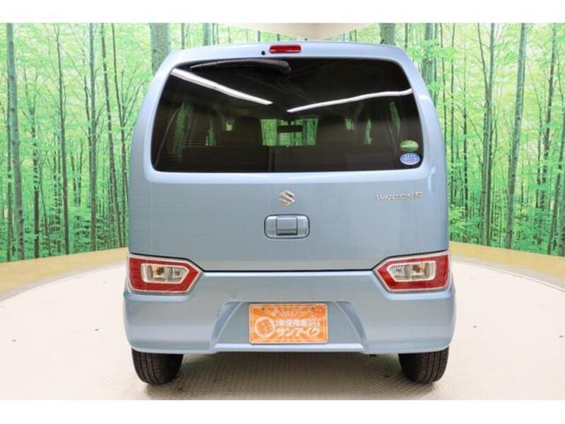 WAGON R