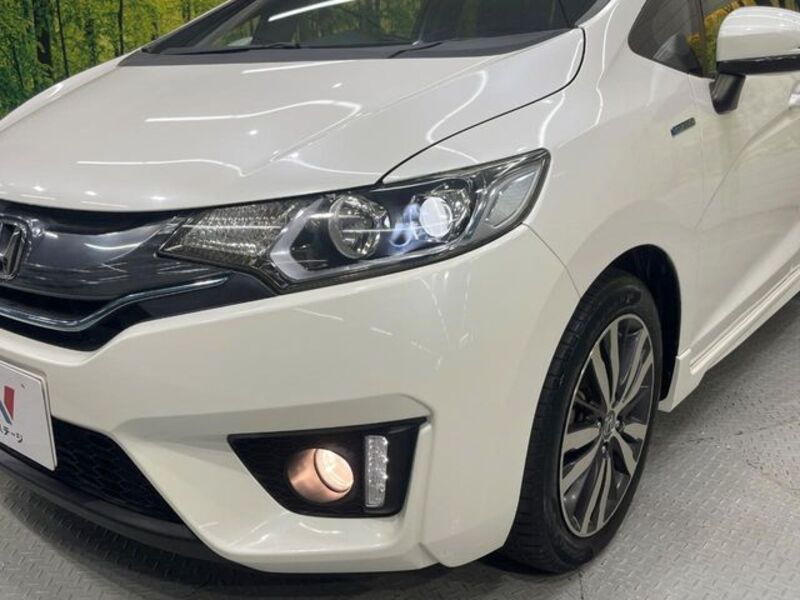 FIT HYBRID