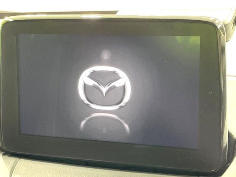 MAZDA2