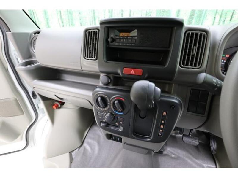 CLIPPER VAN