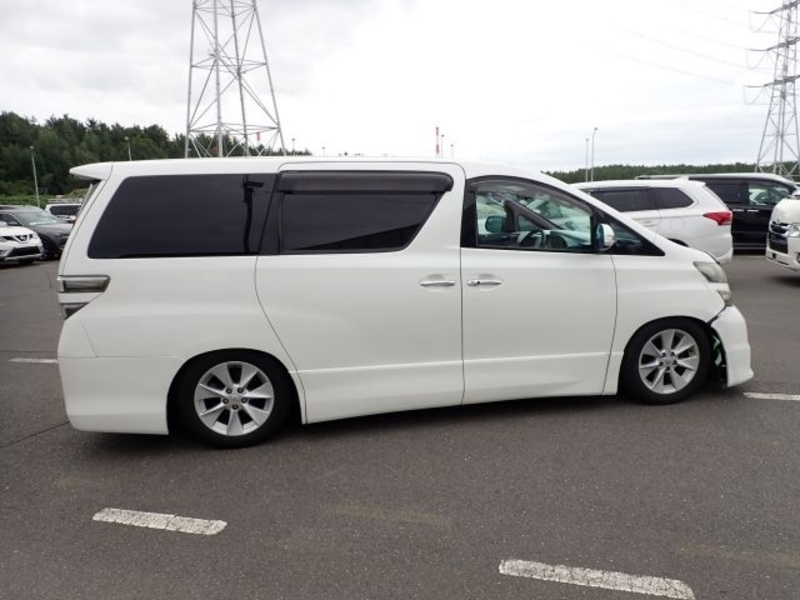 VELLFIRE