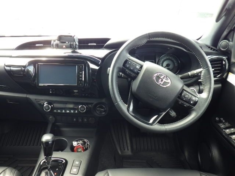HILUX