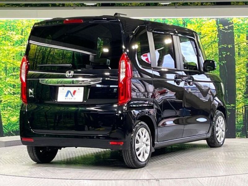 N BOX