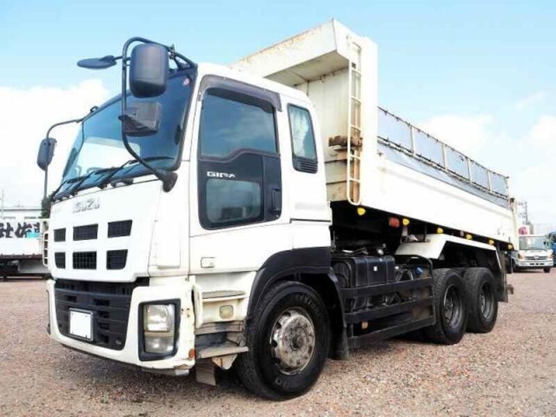 ISUZU GIGA