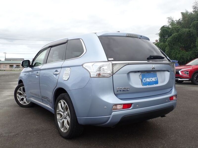 OUTLANDER PHEV