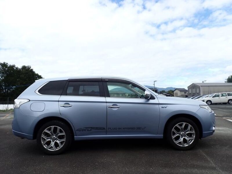OUTLANDER PHEV