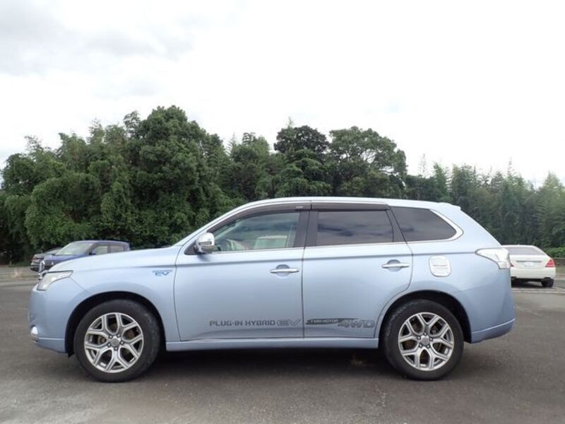 OUTLANDER PHEV