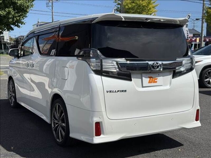 VELLFIRE