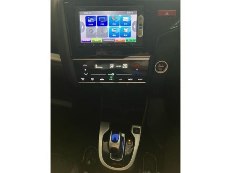 FIT HYBRID