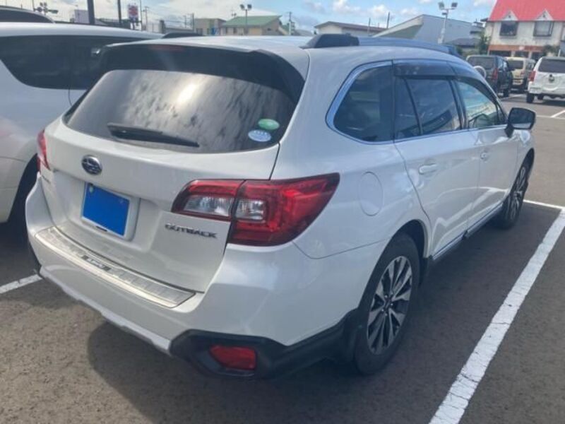 LEGACY OUTBACK
