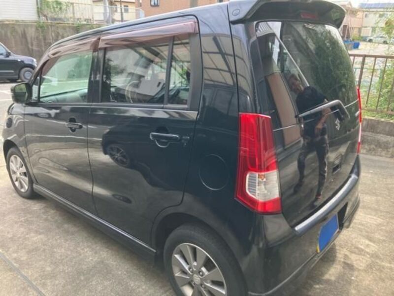 WAGON R