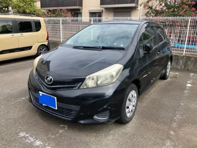TOYOTA VITZ
