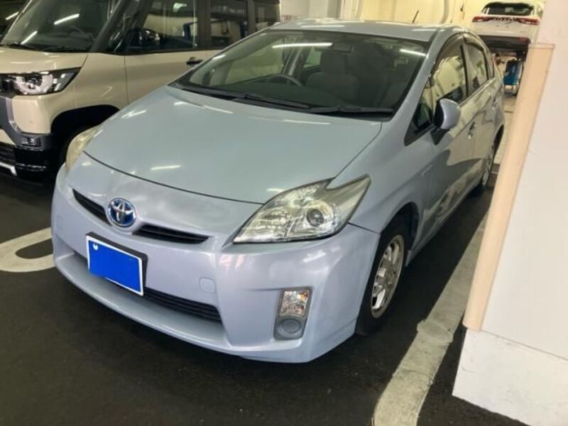 PRIUS-0