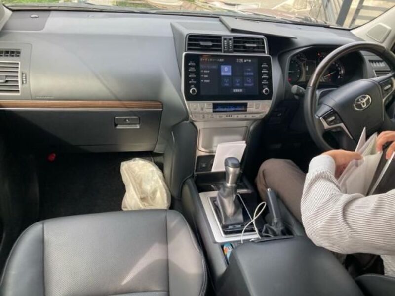 LAND CRUISER PRADO