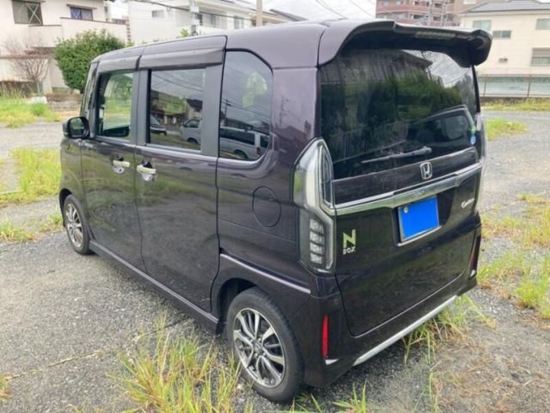 N BOX CUSTOM