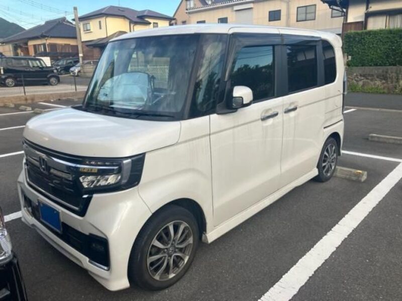 N BOX CUSTOM