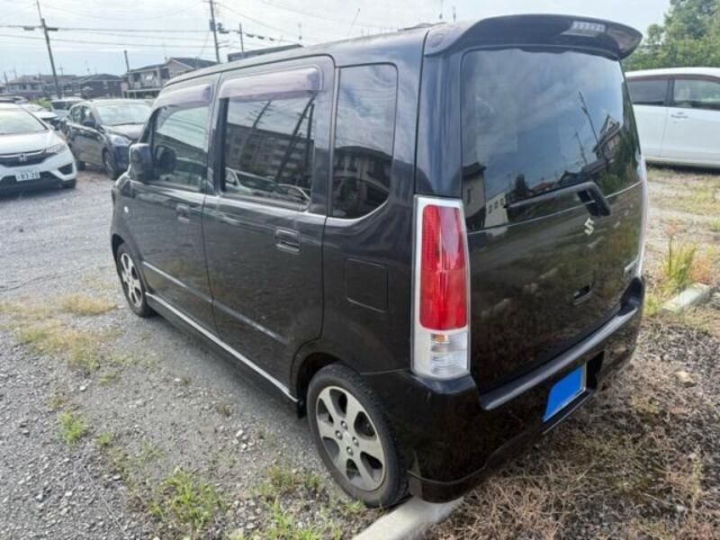 WAGON R