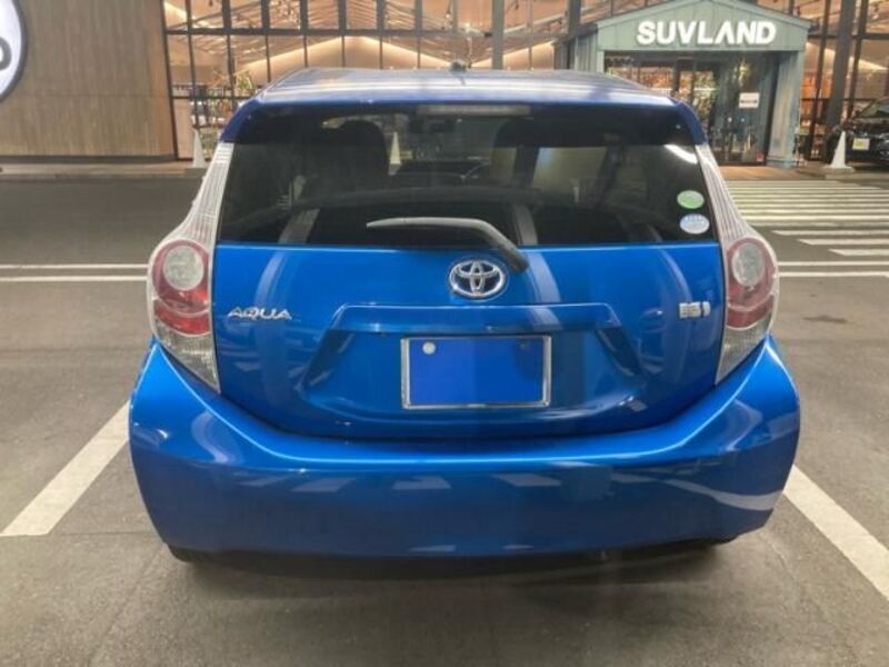 AQUA