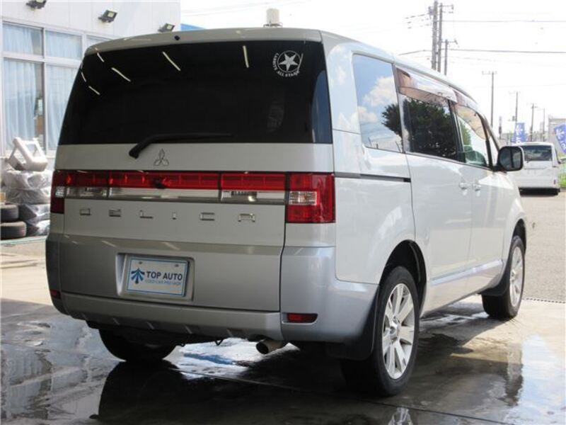 DELICA D5