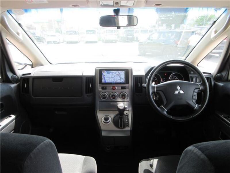 DELICA D5