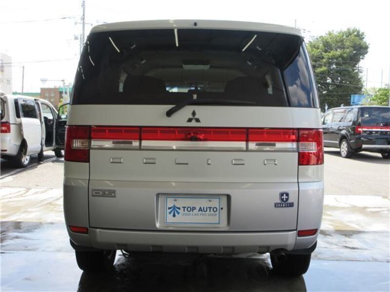 DELICA D5