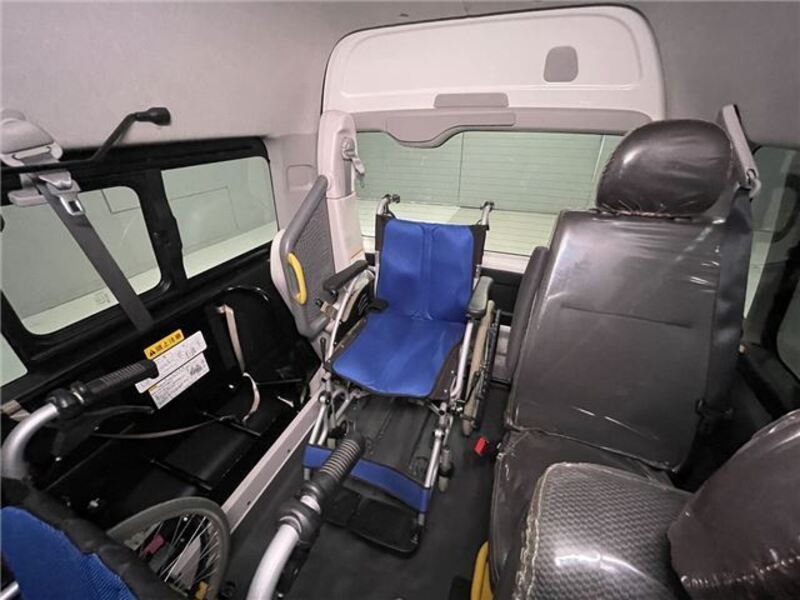 HIACE VAN