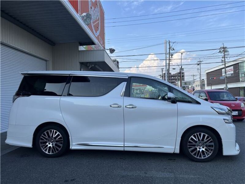 VELLFIRE