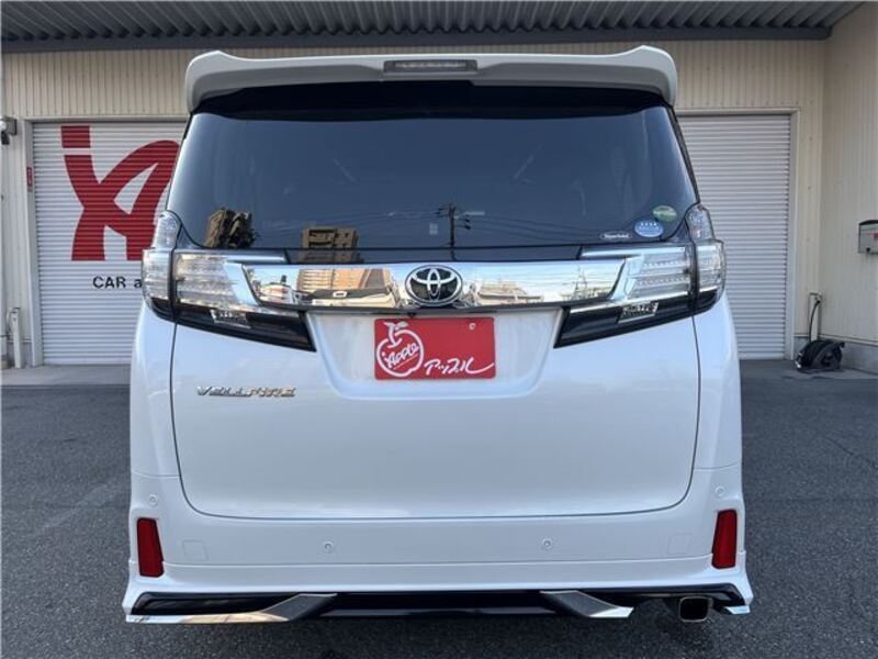 VELLFIRE