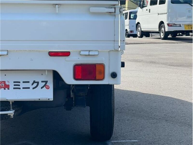 MINICAB TRUCK