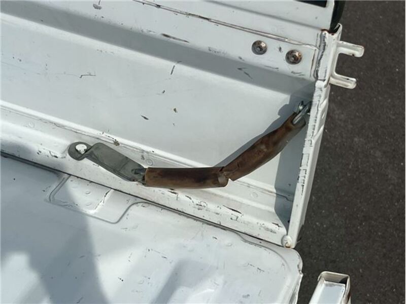 MINICAB TRUCK
